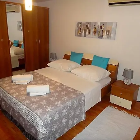 Dani Apartman