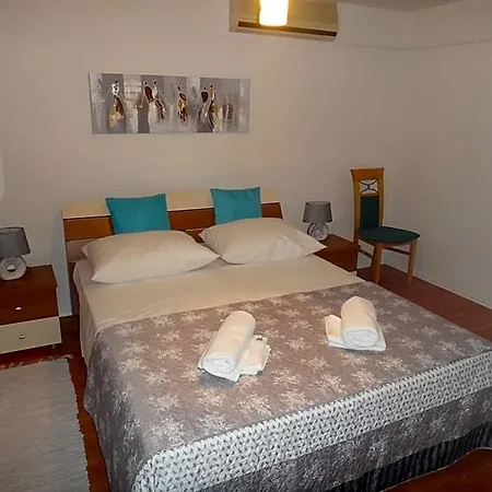 Hotel Dani 3*